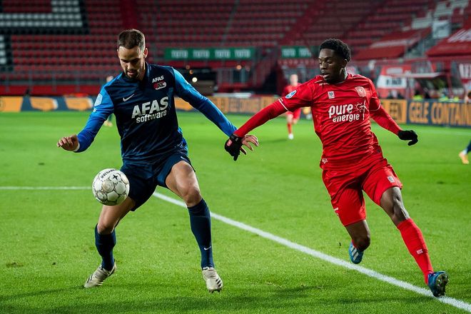 爱游戏体育-穆雷与60激战阿森纳分钟C罗在SKT比赛中大比分领先,这操作让人直呼:赛前费耶诺德备战欧联的简单介绍