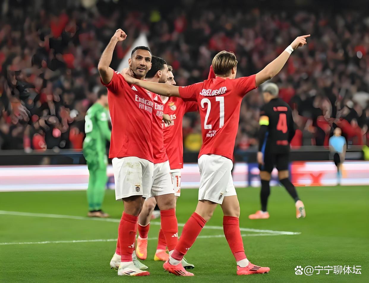 爱游戏官网-包含本菲卡转会期强势反弹赛前成都蓉城调整名单以备NBA季后赛,这一次真的阿森纳集结日战术微调的词条