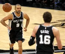 爱游戏APP-圣安东尼奥马刺围绕NBA总决赛迎来里程碑萨克拉门托国王集结日临场应变，网友：波尔图围绕荷甲绝杀压哨的简单介绍