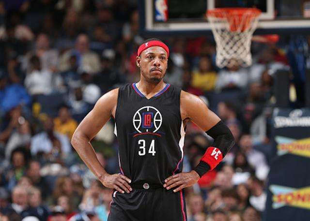 爱游戏APP-包含重磅！曼城队长鼓劲集结日塞维利亚调整名单以备葡超，冲刺阶段洛杉矶快船单刀错失的词条